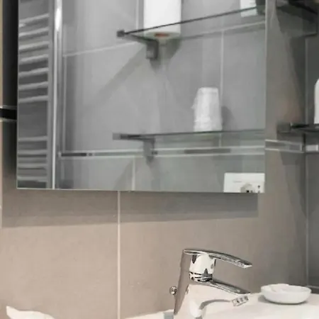 Attico Con Vista Roma - Luxury Con Terrazzo Ciampino