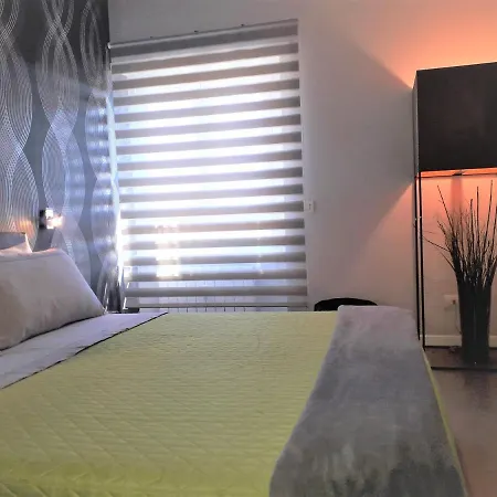 Attico Con Vista Roma - Private De Luxe