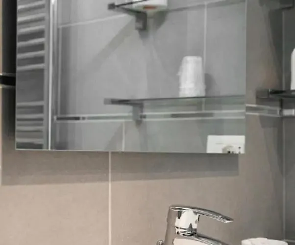 Attico Con Vista Roma - Luxury Con Terrazzo Panoramico تْشامبينو